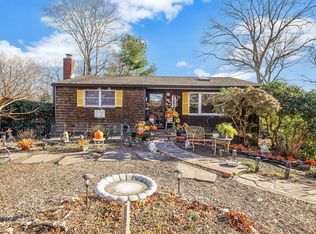 46 Locust Dr, Nesconset, NY 11767
