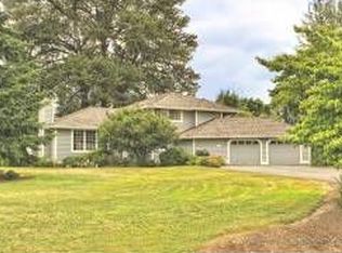 13435 209th Ave SE, Issaquah, WA 98027