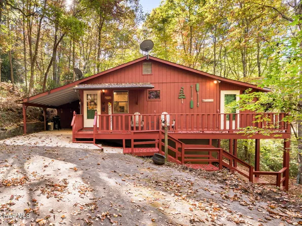 36 Mountain Stream Road, Murphy, NC 28906