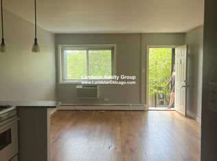 8506 Waukegan Rd APT 3, Morton Grove, IL 60053