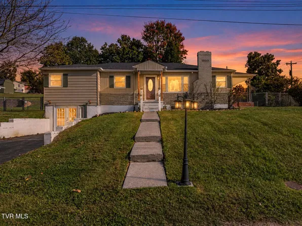 401 Seminole Rd, Bristol, VA 24201