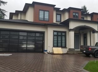 5652 Abbey Dr #1A, Delta, BC V4E1B8