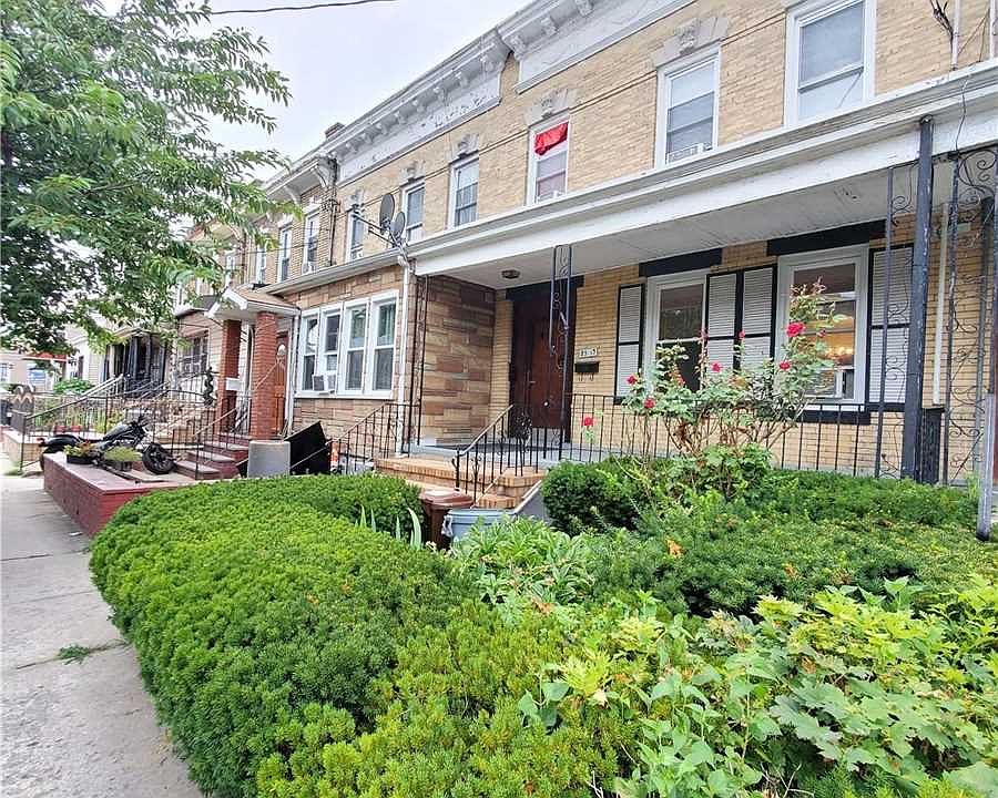 1st image of 85-13 88th Ave