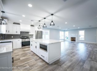 10 Sandhurst St, Manchester, NJ 08759