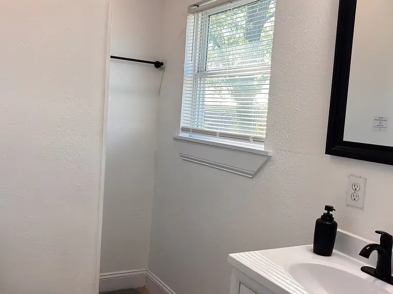 6835 Avenue Q #B — Photo 4