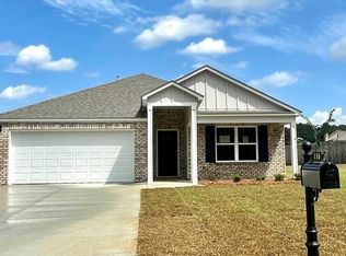 118 Halls Creek Ln, Dothan, AL 36301