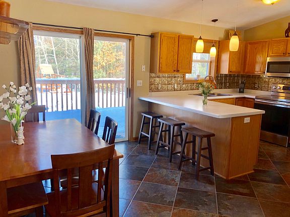 2nd image of 1770 Joy Ln