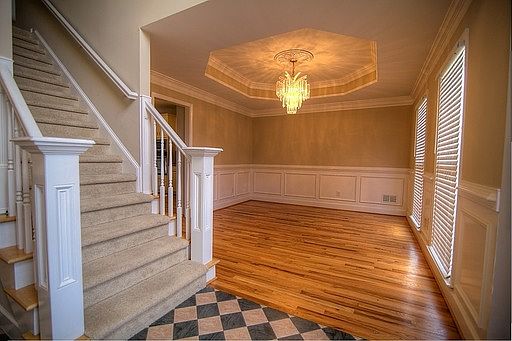 2nd image of 1284 Carlisle Ct