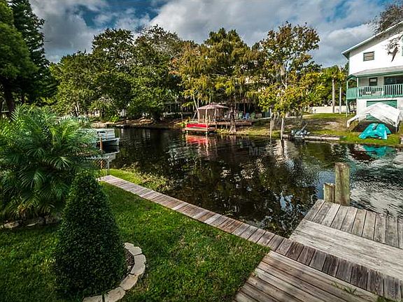 3rd image of 3145 N Canal Dr