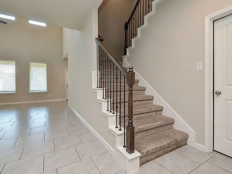 4015 Prairie Landing Ln — Photo 23