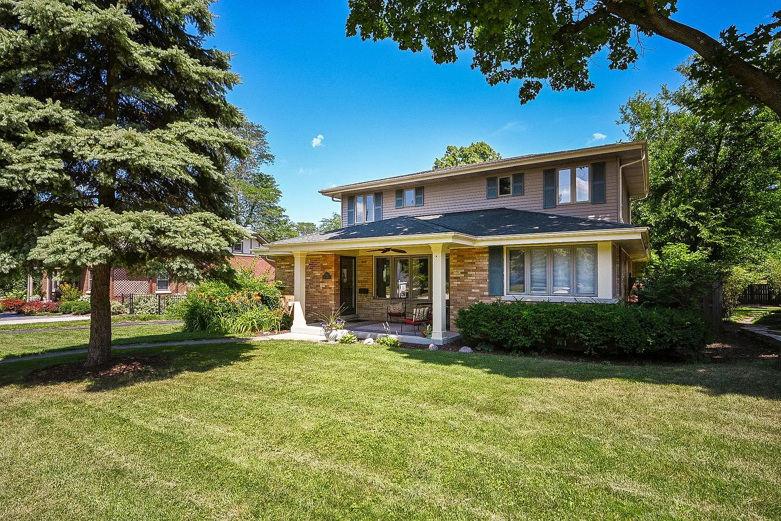 360 Cottage Ave photo 1