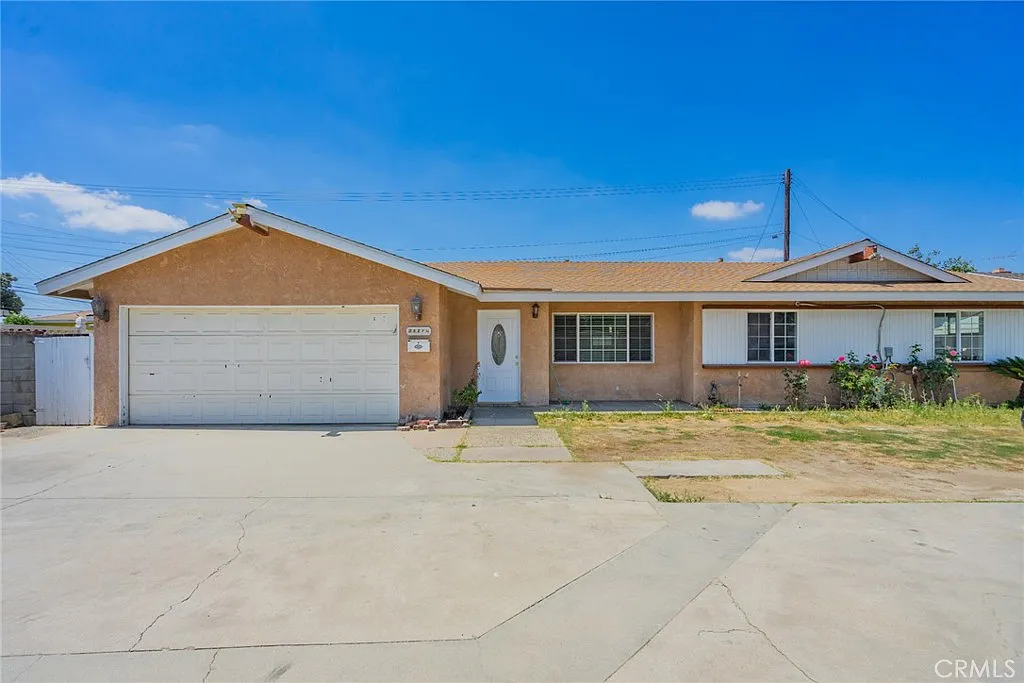 3 bed, 1440 sqft, $3,100 — Photo 2