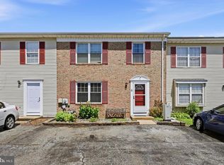 6 Shadow Ln, Bear, DE 19701