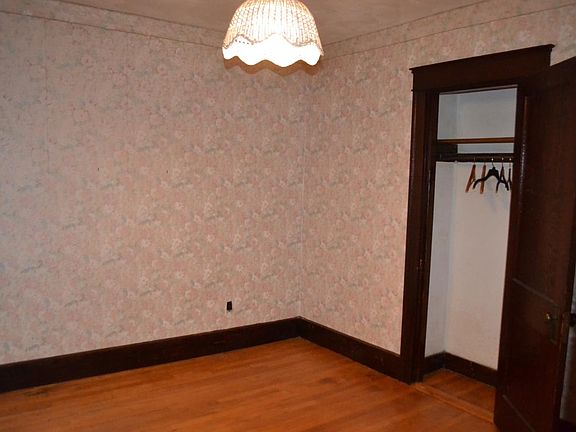 bedroom3
