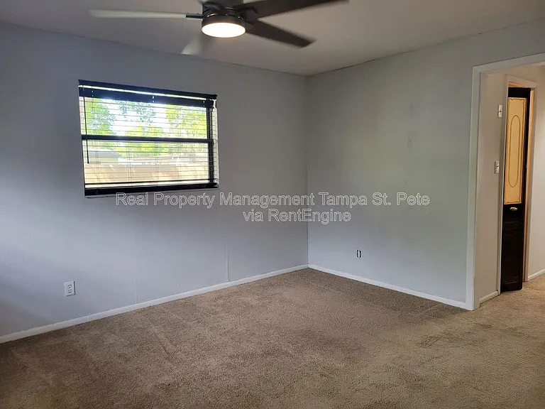 4311 S Thatcher Ave — Photo 24