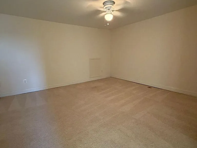 2158 Capstone Cir — Photo 25