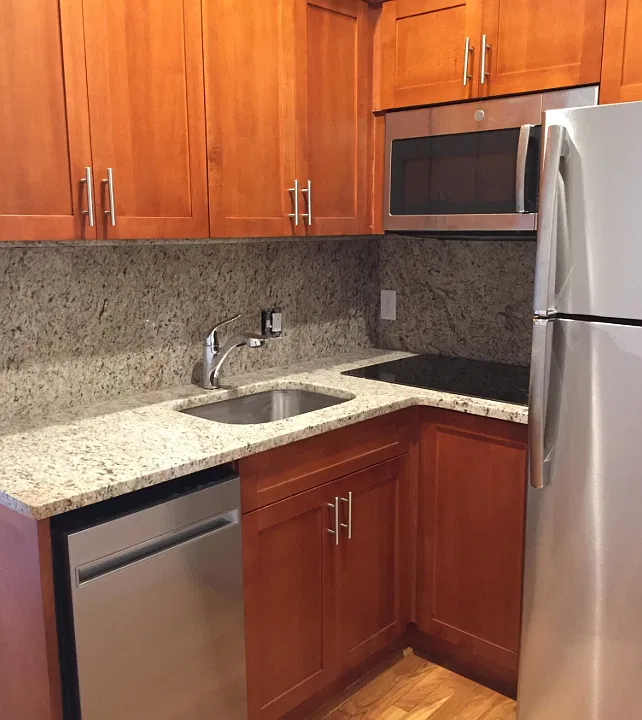 429 Marlborough St #3