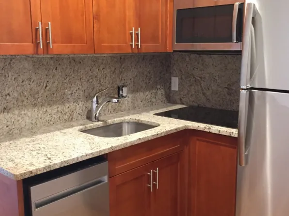 429 Marlborough St APT 3, Boston, MA 02115