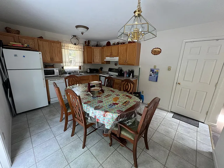 368 Wild Acres Dr — Photo 8