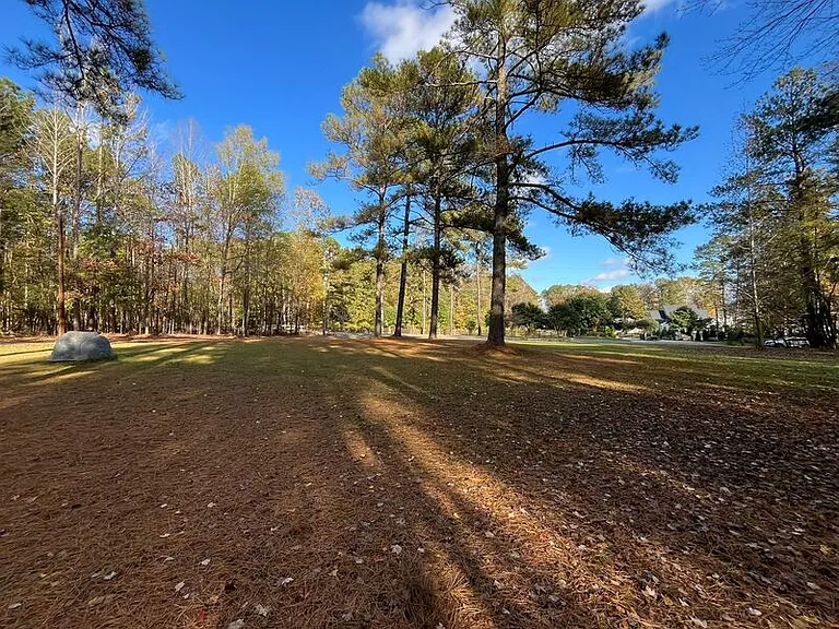 13009 Creedmoor Rd — Photo 28