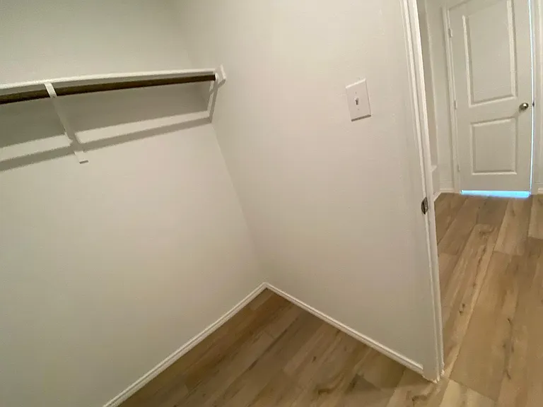 1609 River Crossing Dr — Photo 6