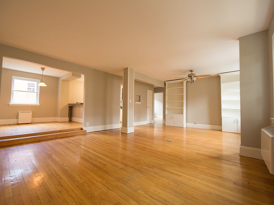 Living and dining area