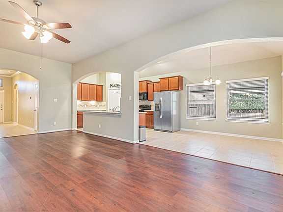3rd image of 12222 Lake Conroe Hills Dr