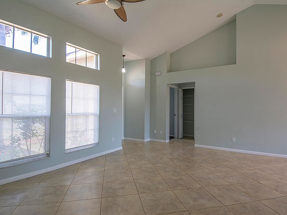 4th image of 1265 SW Fletcher Lane