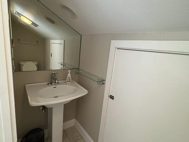 1320 Pelican Creek Xing — Photo 40