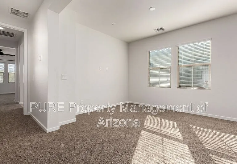 1827 S Follett Way — Photo 18
