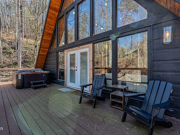 5th image of 3115 Emerald Springs Loop