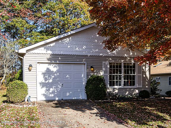 3rd image of 1456 Forelle Lane