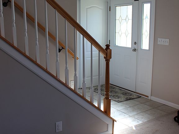 2nd image of 868 Doeridge Dr