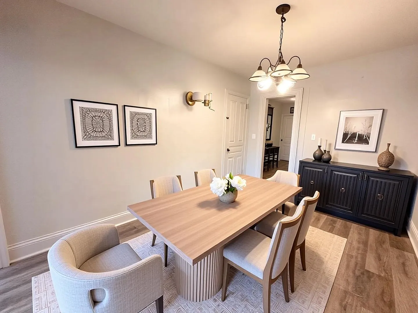 2 Bedroom 1 Bathroom in York! — Photo 3