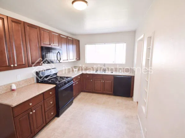 1693 Vejar St, Pomona, CA 91766