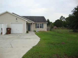 104 Charlton Rd, Hubert, NC 28539