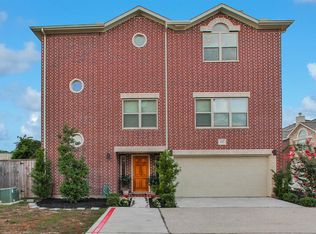 3601 Main Plaza Dr, Houston, TX 77025