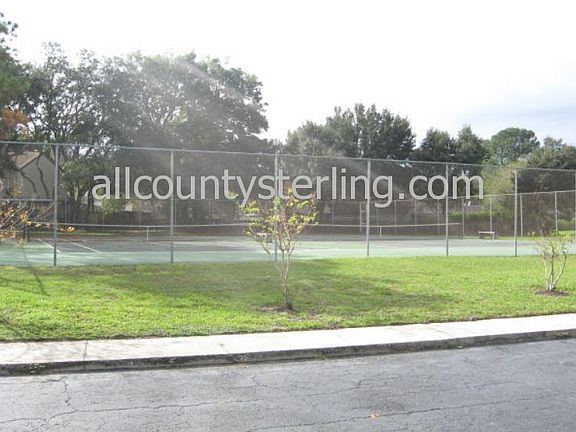 5th image of 4085 Crossroads Pl