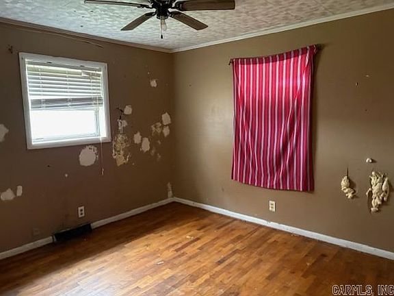 4th image of 1303 Zaida Ave