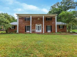 4915 Warner Rd, Pfafftown, NC 27040