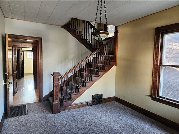 3rd image of 1125 Paul St #B