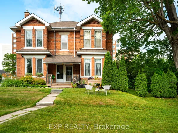 48 1st St, Orangeville, ON L9W 2E2