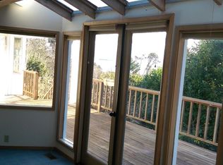 2380 Upper Farms Rd NE, Bainbridge Island, WA 98110