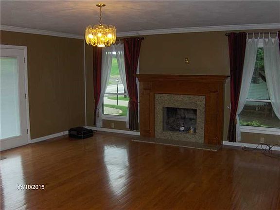 3rd image of 170 Steubenville Pike