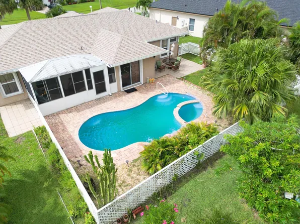6011 NW Winfield Drive, Port St Lucie, FL 34986
