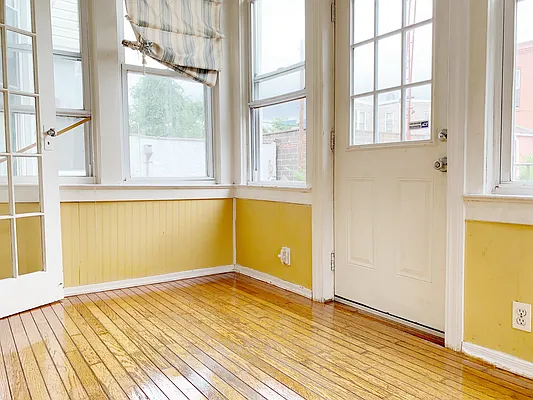 Rented by Compass | media 14