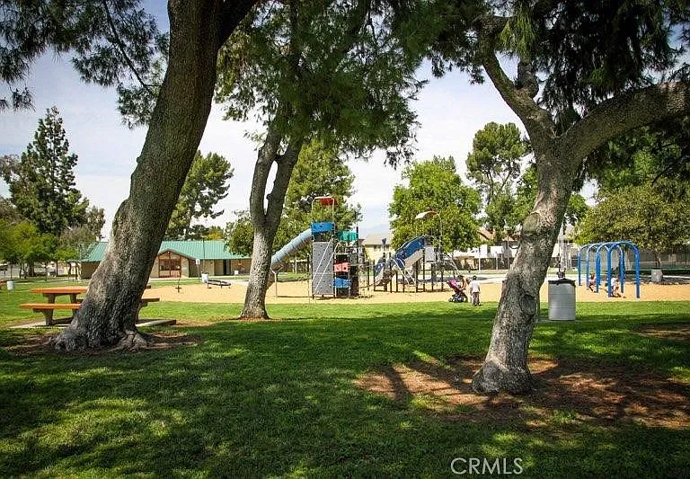 1514 Cronin Dr — Photo 32