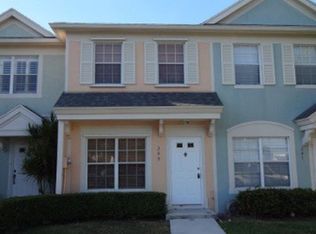 289 Duval Ct, Fort Lauderdale, FL 33326