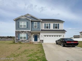 111 Harvest Blvd, Havelock, NC 28532