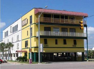 200 E Beach Blvd #305/6, Gulf Shores, AL 36542